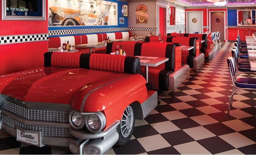 Een diner op de Pride of America van NCL