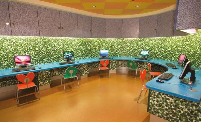 Computerruimte op de Norwegian Jewel van NCL