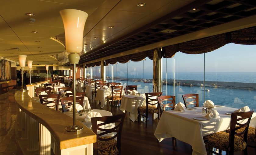 Een restaurant op de MSC Orchestra