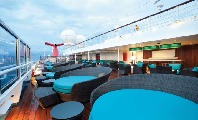 Lounge van cruiseschip Carnival Freedom 