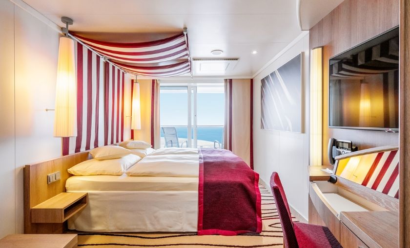 Verandahut op de AidaPerla