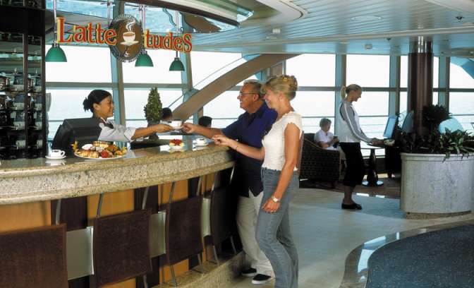 Latte Tudes koffiebar op de Brilliance of the seas van Royal Caribbean