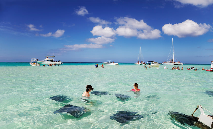 Zwemmen met de roggen op Grand Cayman